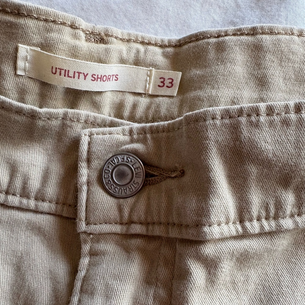 Levi's Cream Utility Shorts